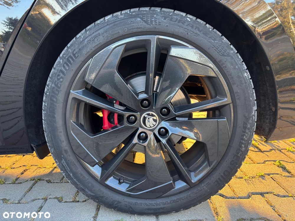 Skoda Octavia 2.0 TDI RS DSG - 7