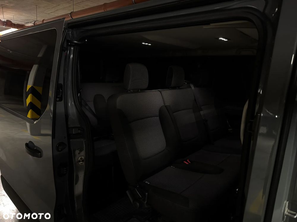 Renault Trafic - 11