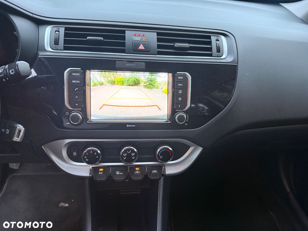 Kia Rio 1.2 Edition 7 - 27