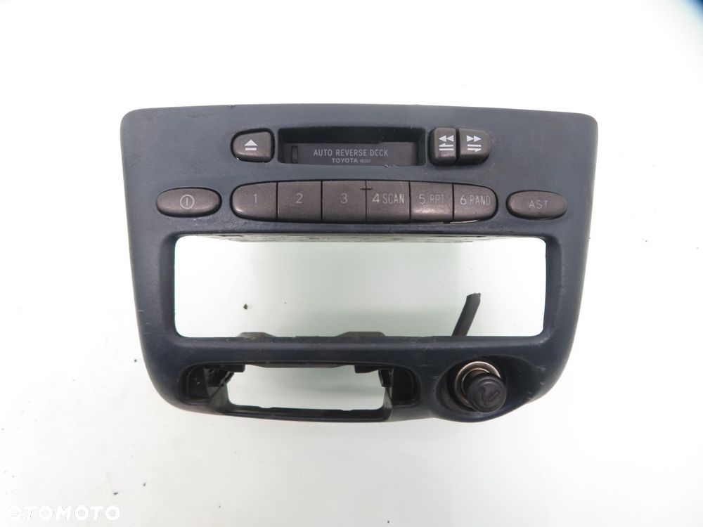 RADIO KASETA  TOYOTA YARIS VERSO 8612052010 - 1