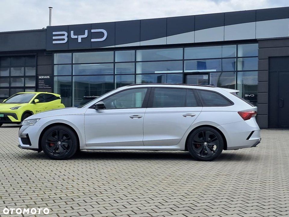 Skoda Octavia - 2