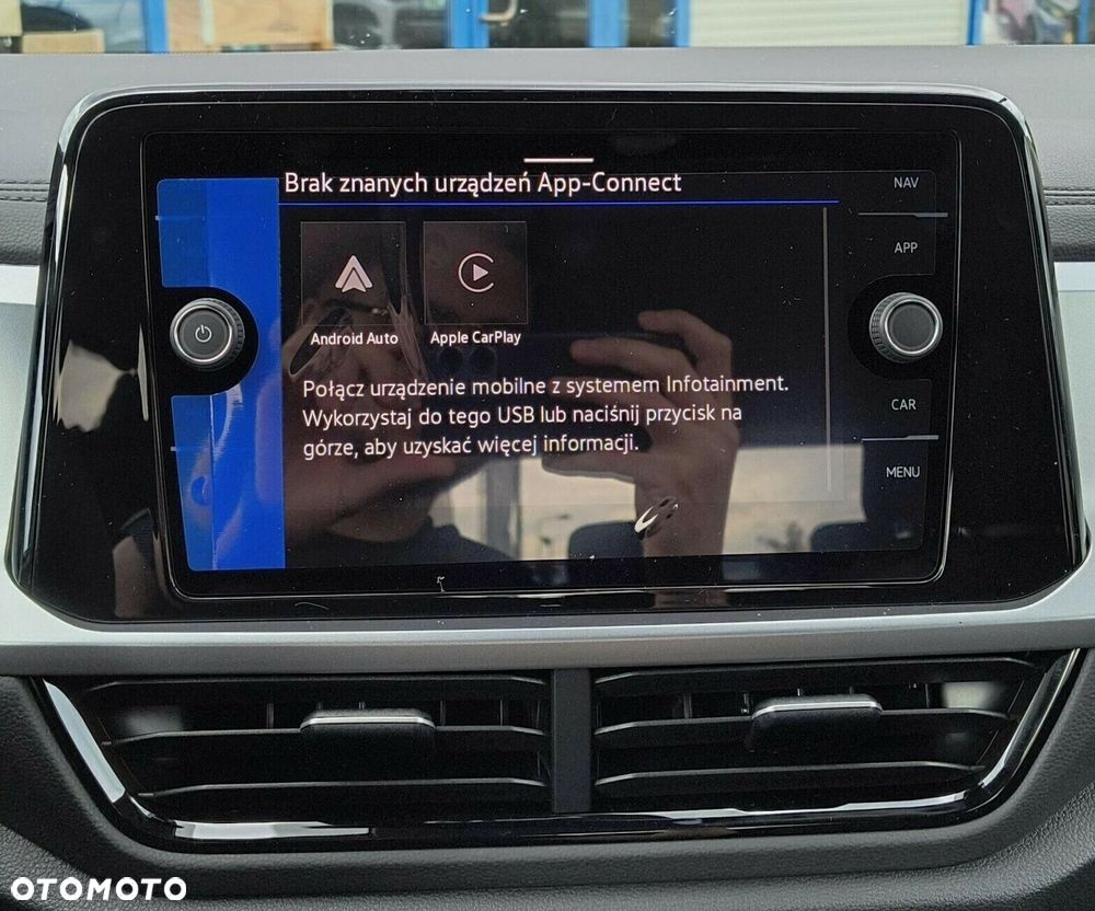 Volkswagen T-Roc - 15