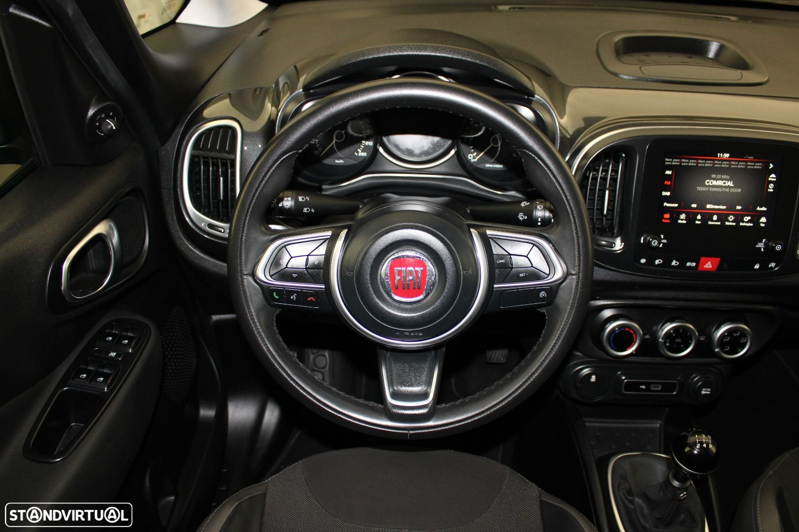 Fiat 500L 1.3 MJ City Cross - 10