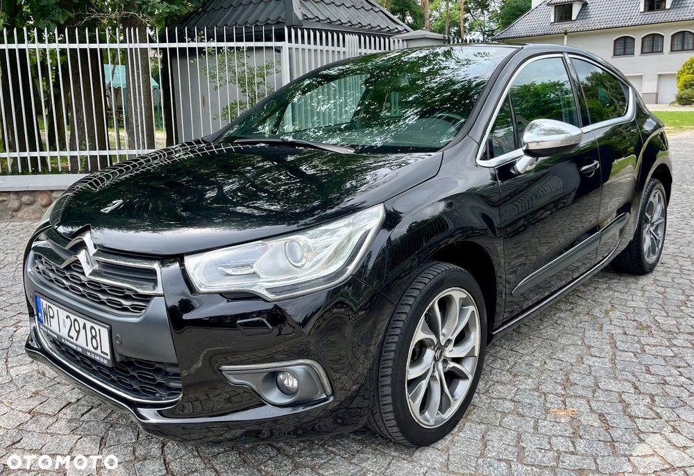 Citroën DS4 1.6 THP SportChic - 2