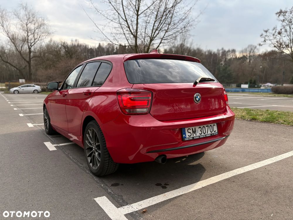 BMW Seria 1 116i Sport Line - 4