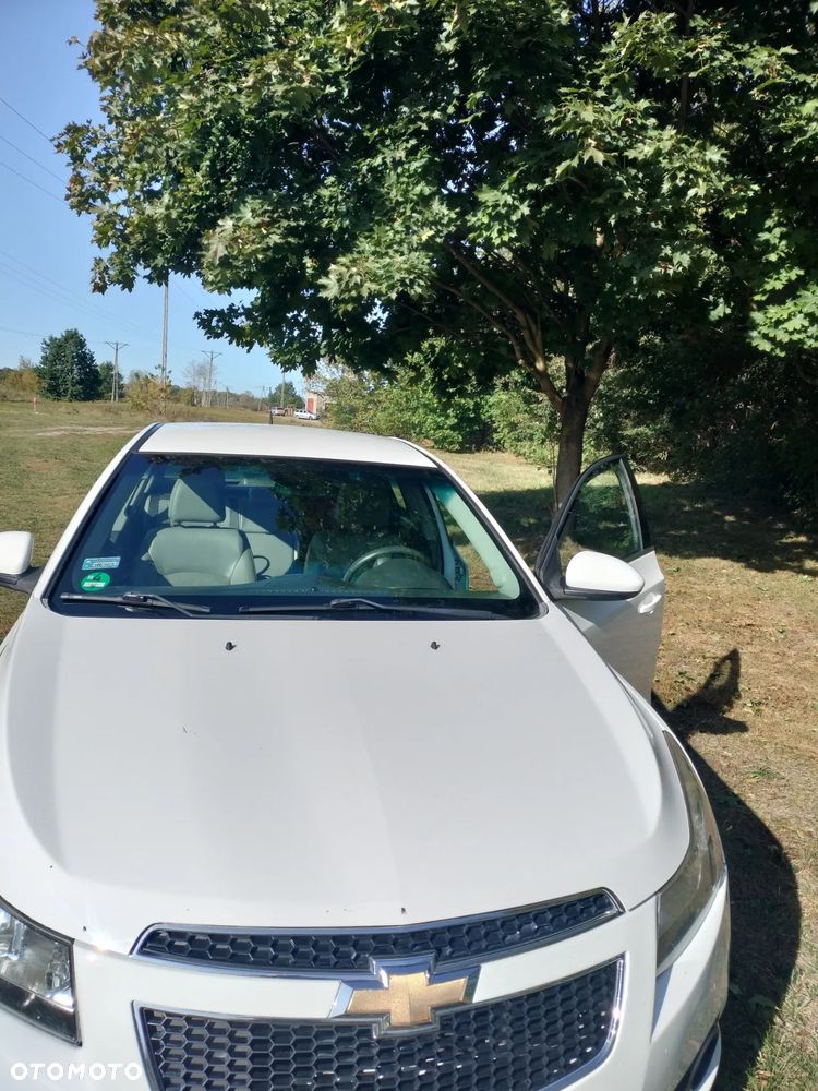Chevrolet Cruze 1.8 LTZ+ - 5
