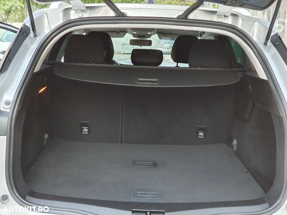 Renault Megane ENERGY dCi Intens - 16