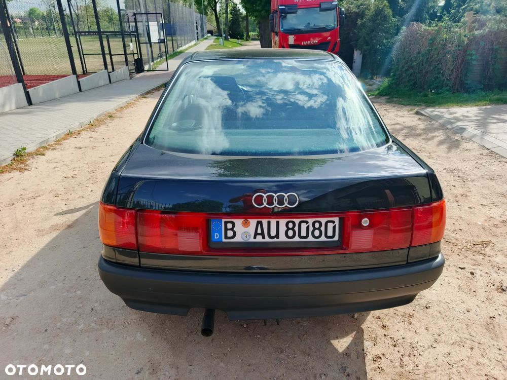 Audi 80 1.8 CC - 37