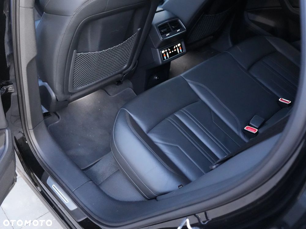 Audi e-tron 55 Quattro S Line - 8