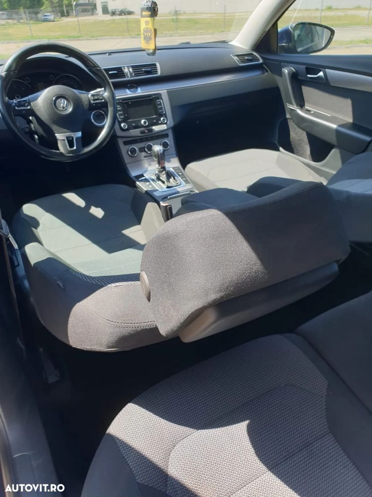 Volkswagen Passat Variant 2.0 TDI DSG BlueMotion Technology Comfortline - 15