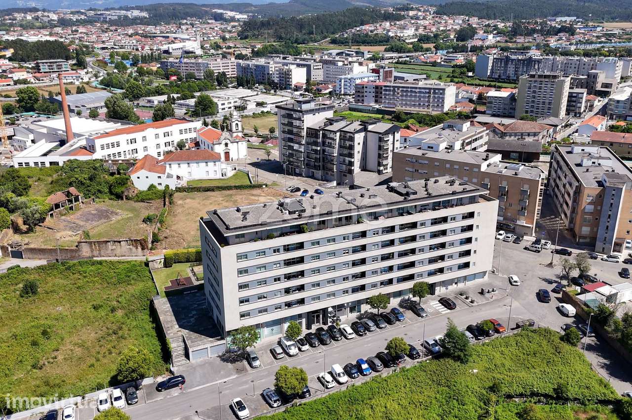 Apartamento T3 Edifício Camélias - Grande imagem: 3/38