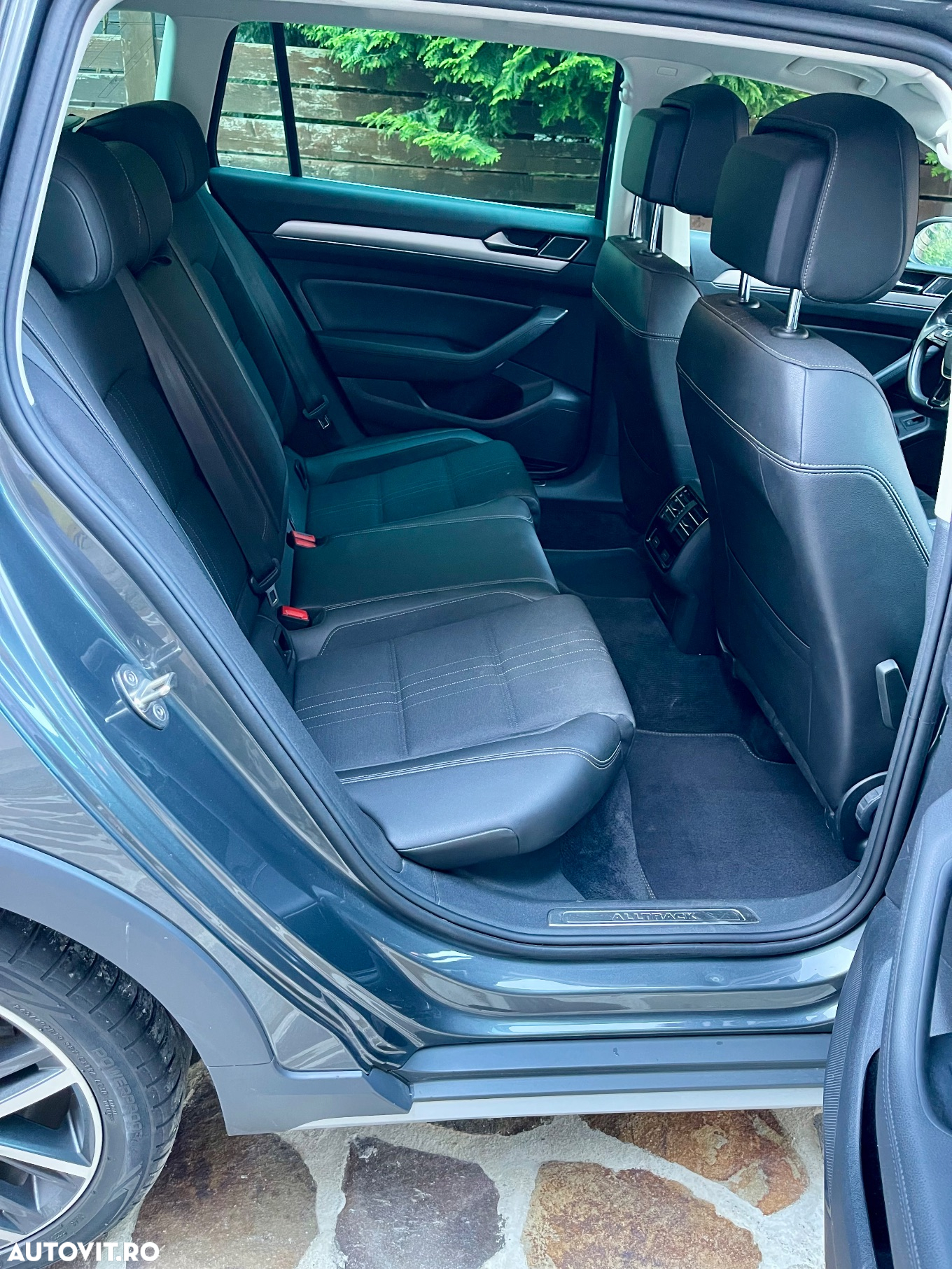 Volkswagen Passat Alltrack 2.0 biTDI 4Mot DSG - 20