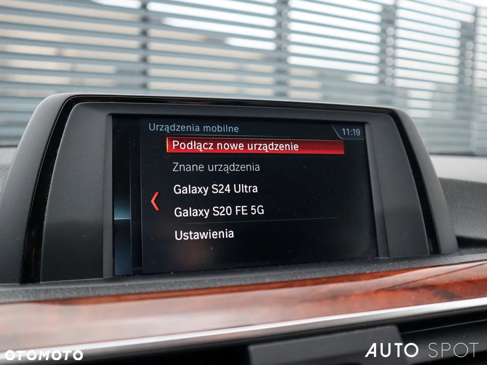 BMW Seria 3 320d xDrive Advantage - 22