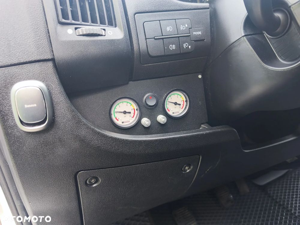Peugeot Boxer kamper - 15