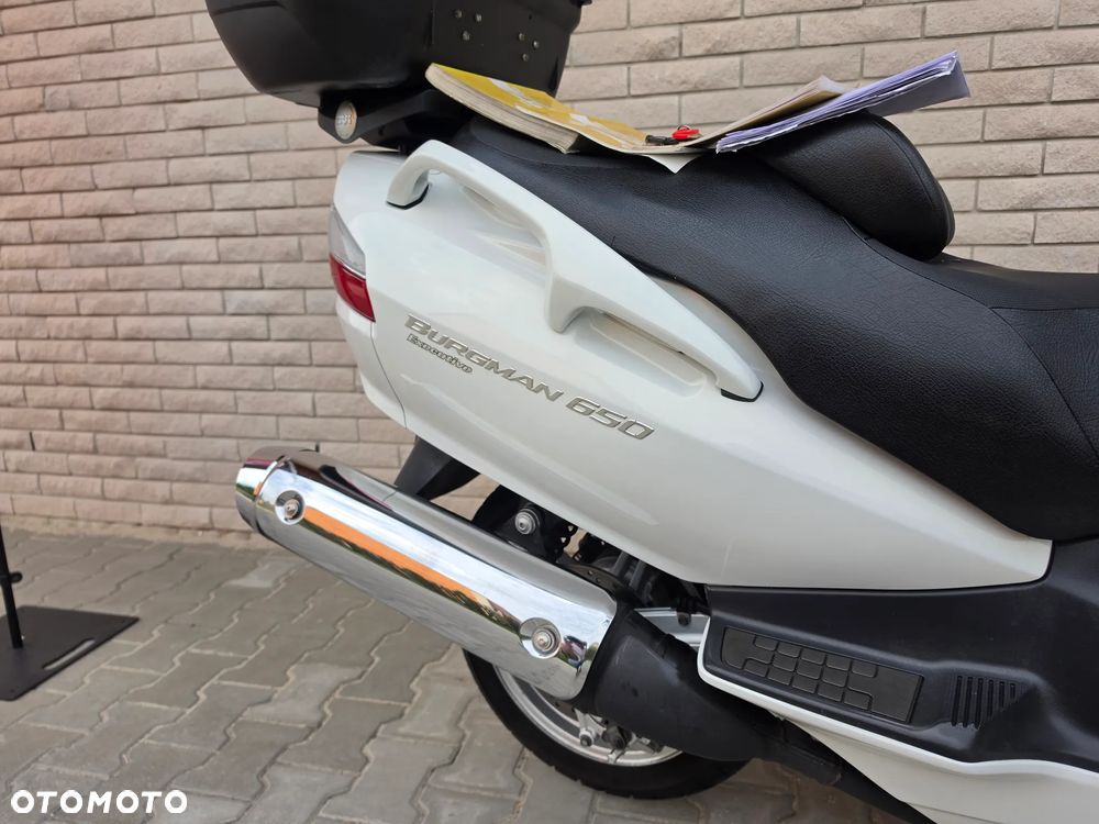 Suzuki Burgman - 9