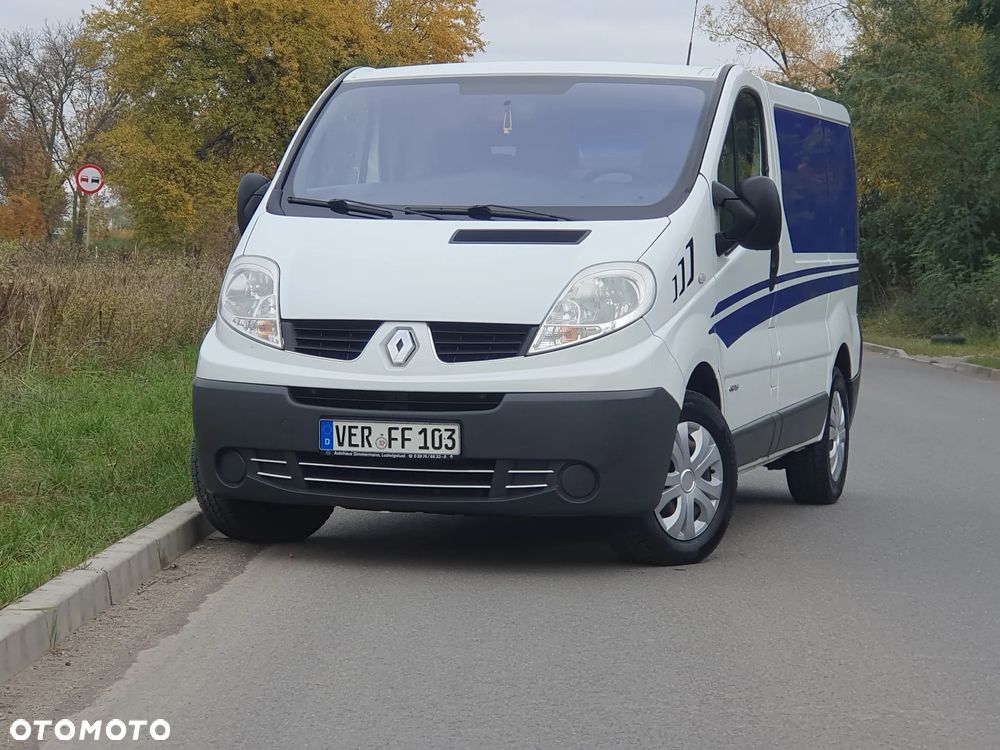 Renault TRAFIC - 4
