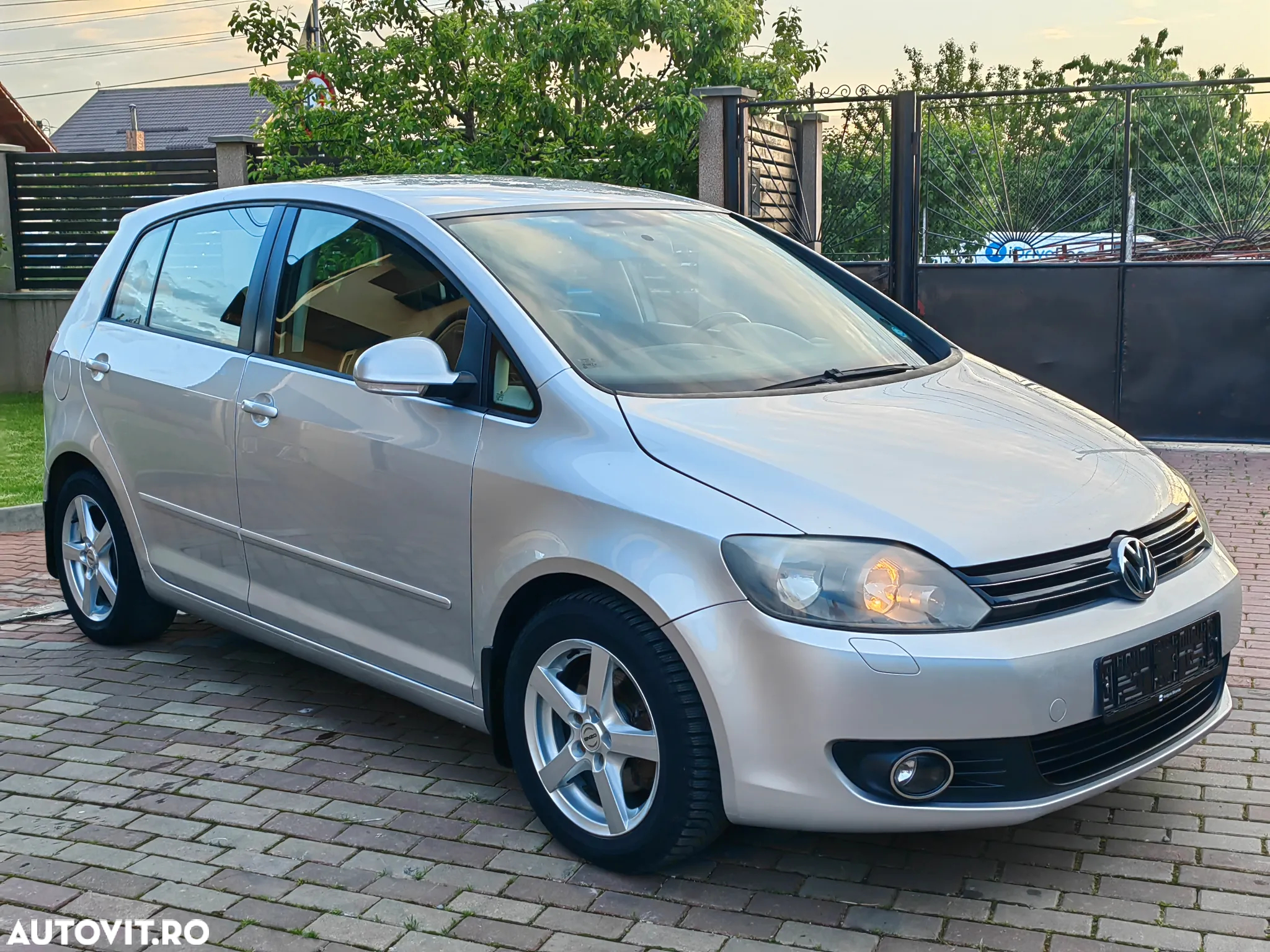 Volkswagen Golf Plus 2.0 TDI DPF Style - 7