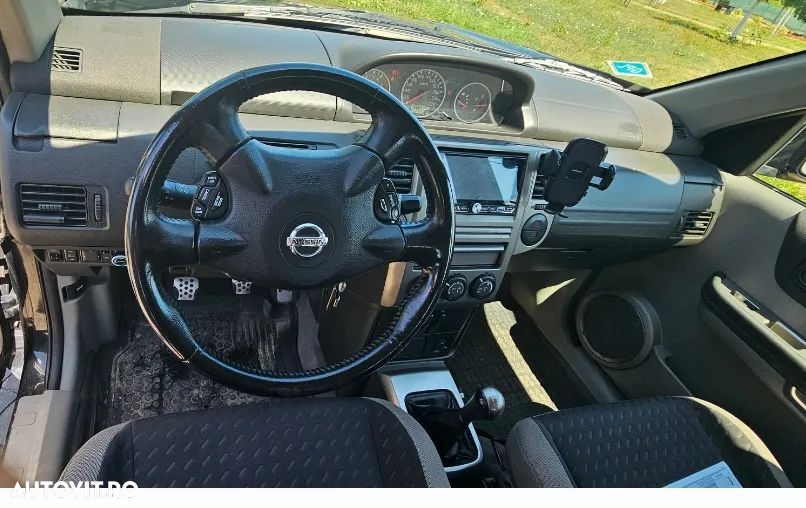 Nissan X-Trail 2.5 Elegance - 5