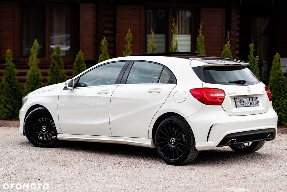 Mercedes-Benz Klasa A 250 4Matic 7G-DCT AMG Line - 14
