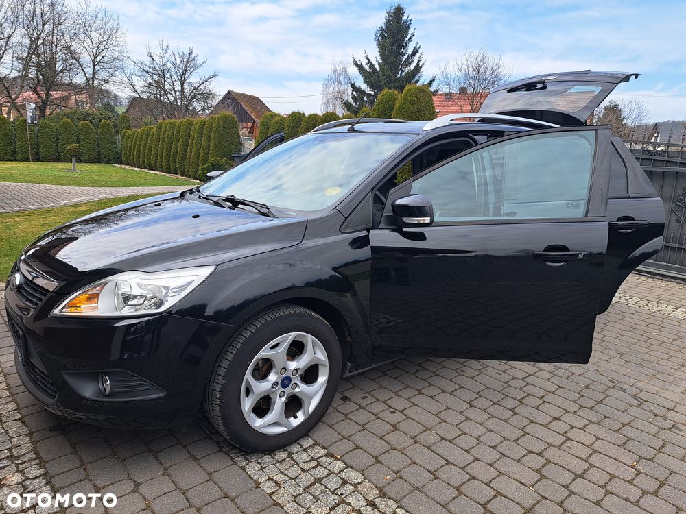 Ford Focus 1.6 16V Ambiente - 28