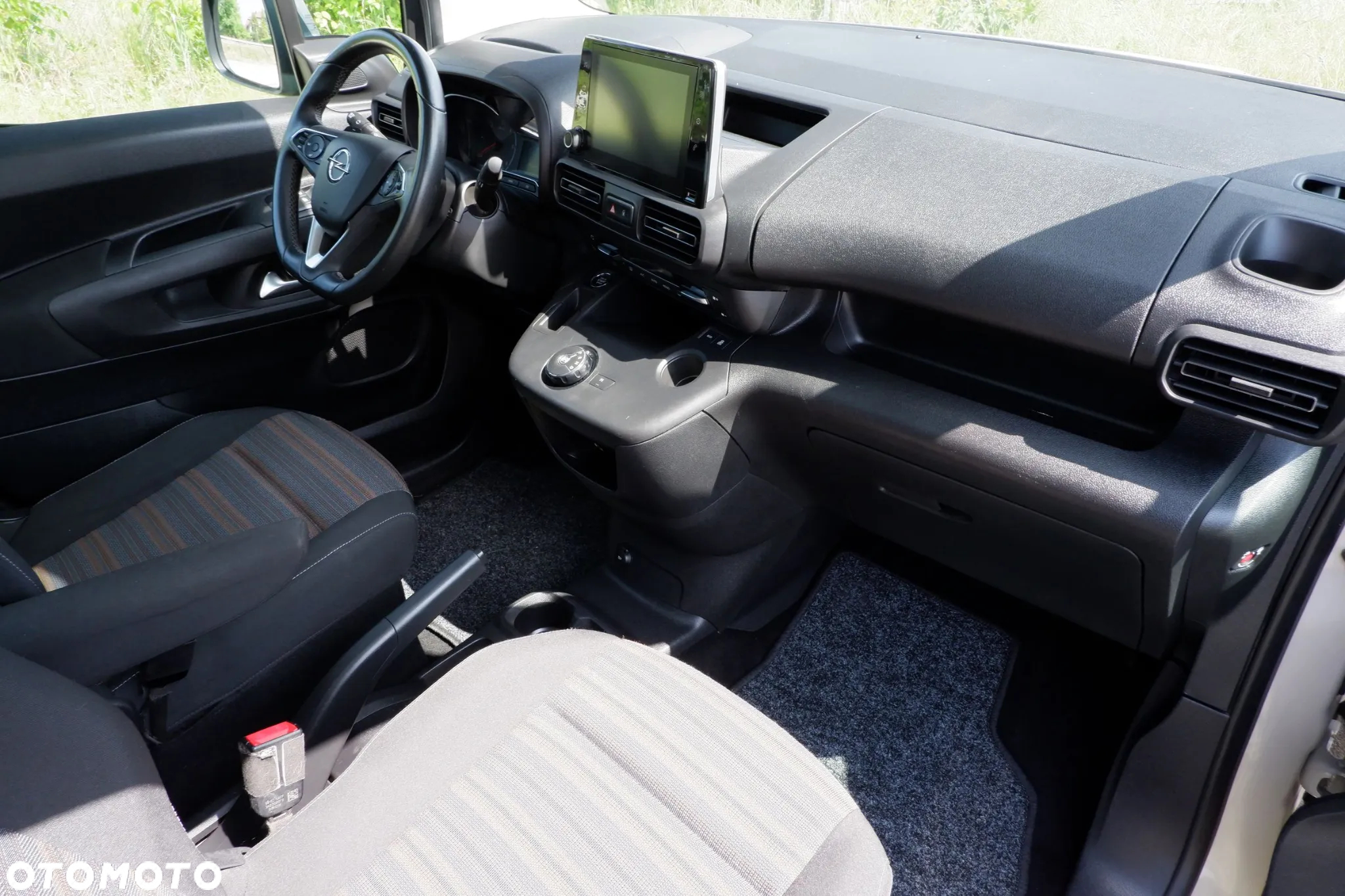 Opel Combo Life 1.5 D Automatik Start/Stop Innovation - 4