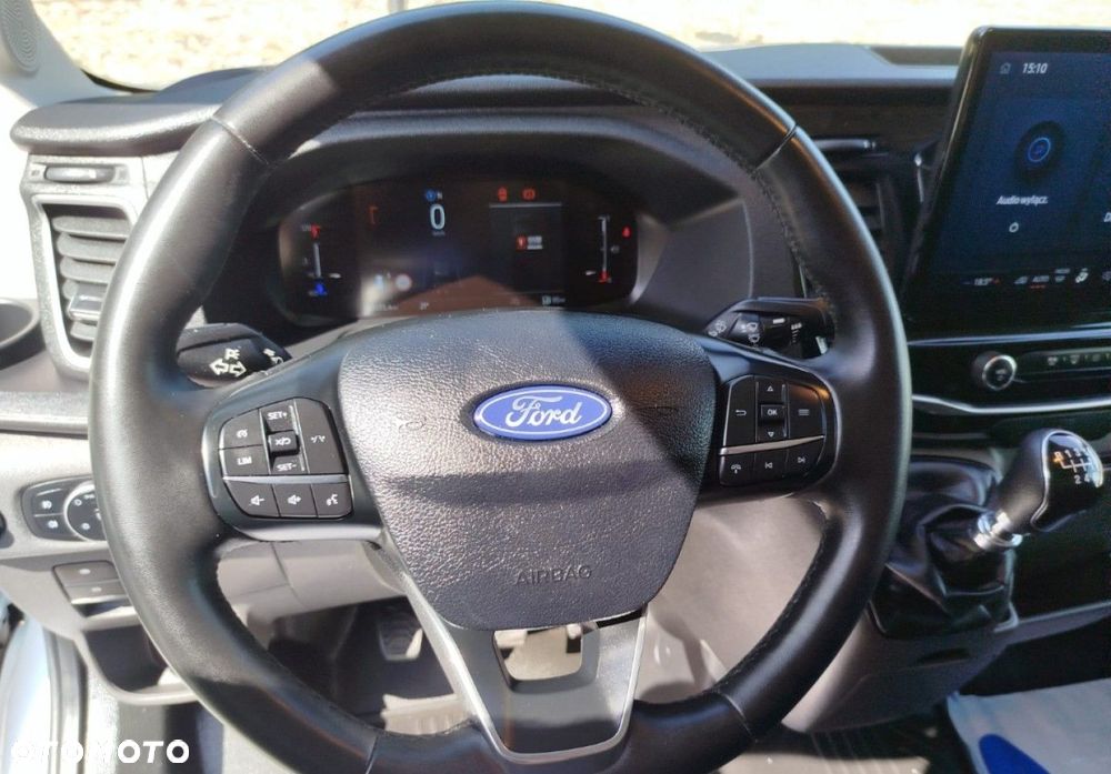 Ford Transit - 12