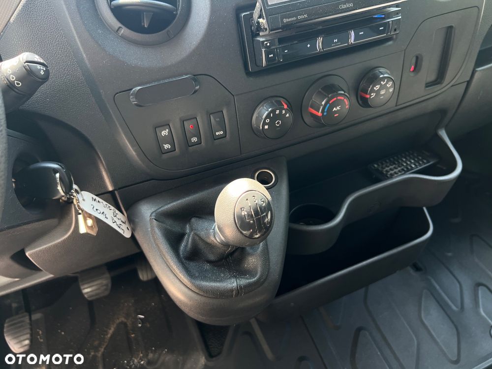 Renault Master - 19
