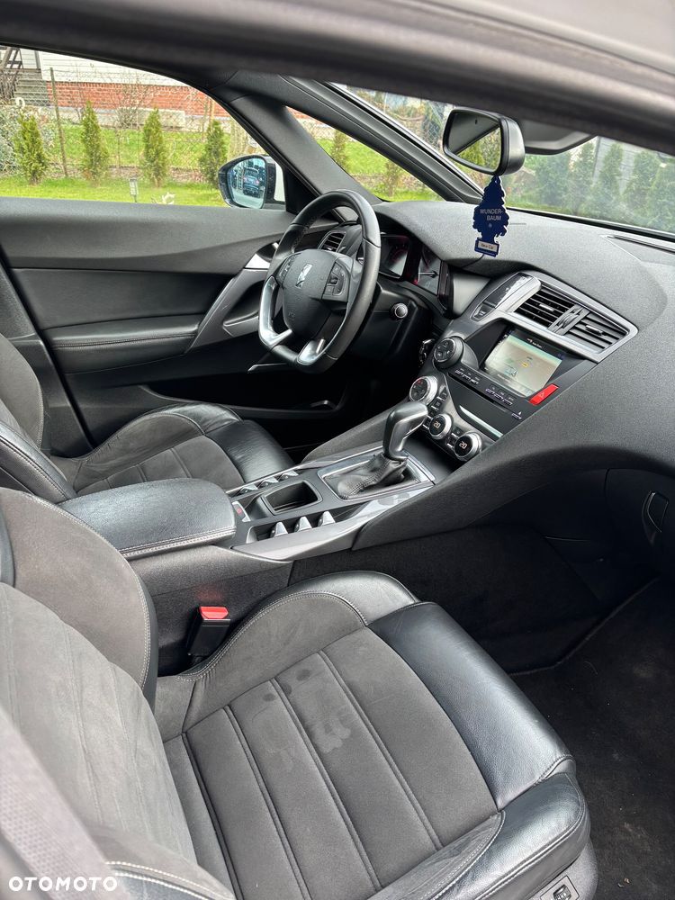 DS Automobiles DS 5 - 8