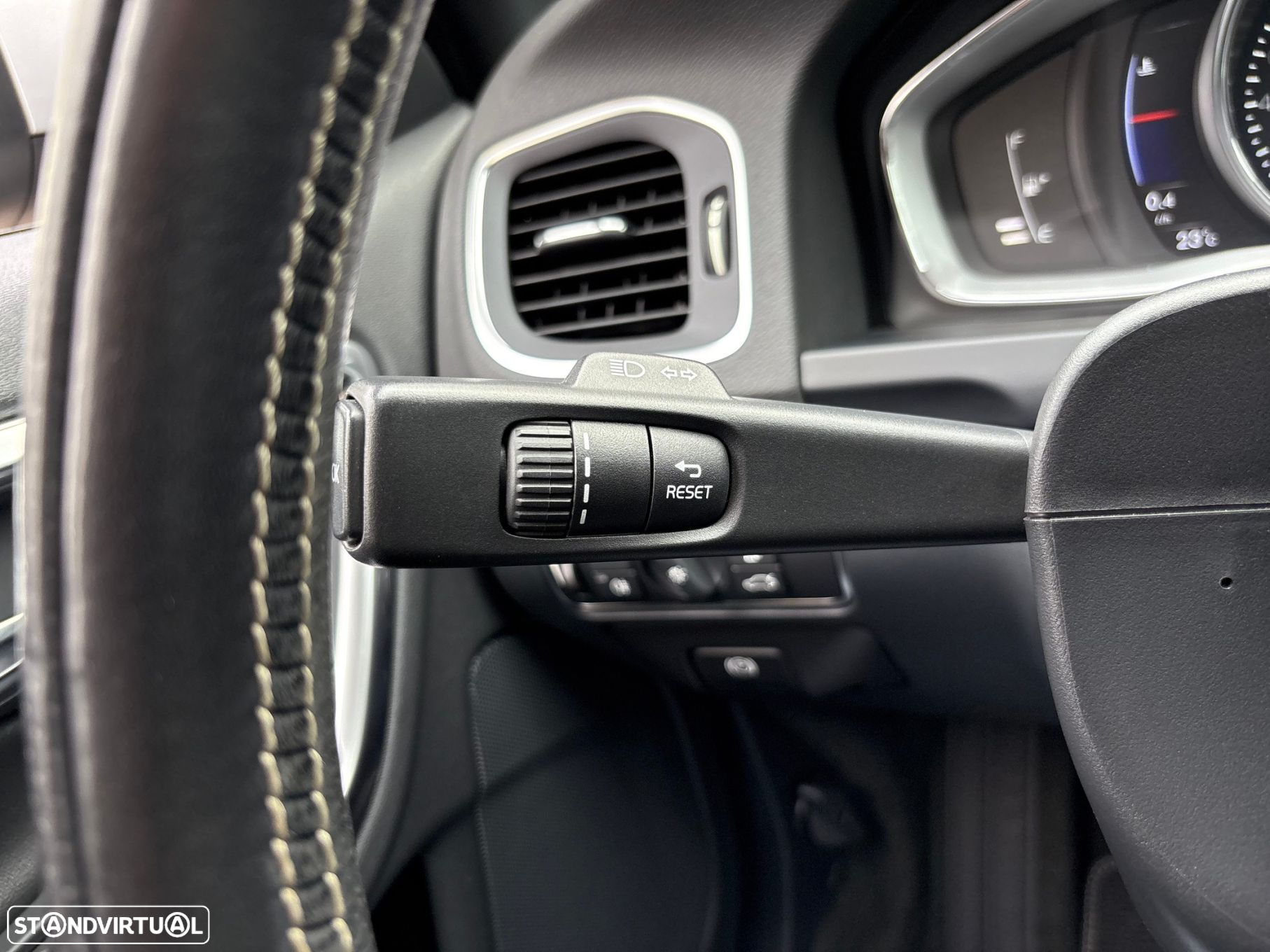 Volvo S60 2.0 D2 R-Design Momentum - 20