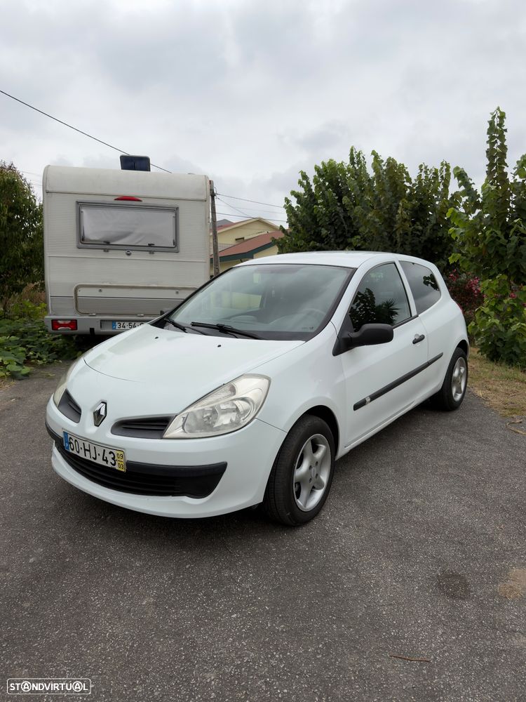 Renault Clio 1.5 dCi Confort - 1