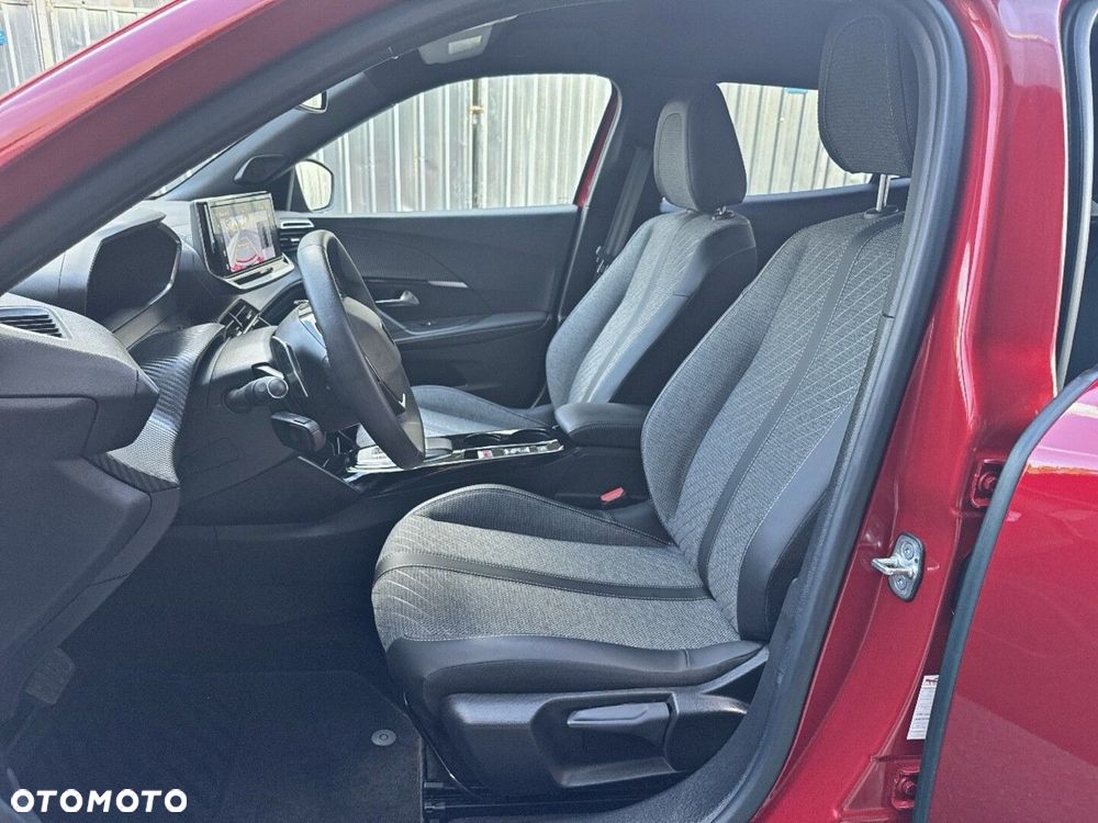 Peugeot 2008 1.2 PureTech Allure Pack S&S EAT8 - 9