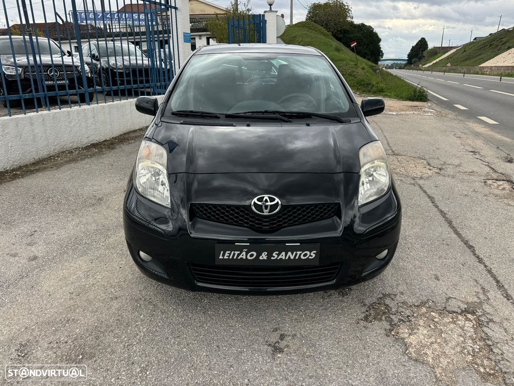 Toyota Yaris 1.4 D-4D Motion - 26