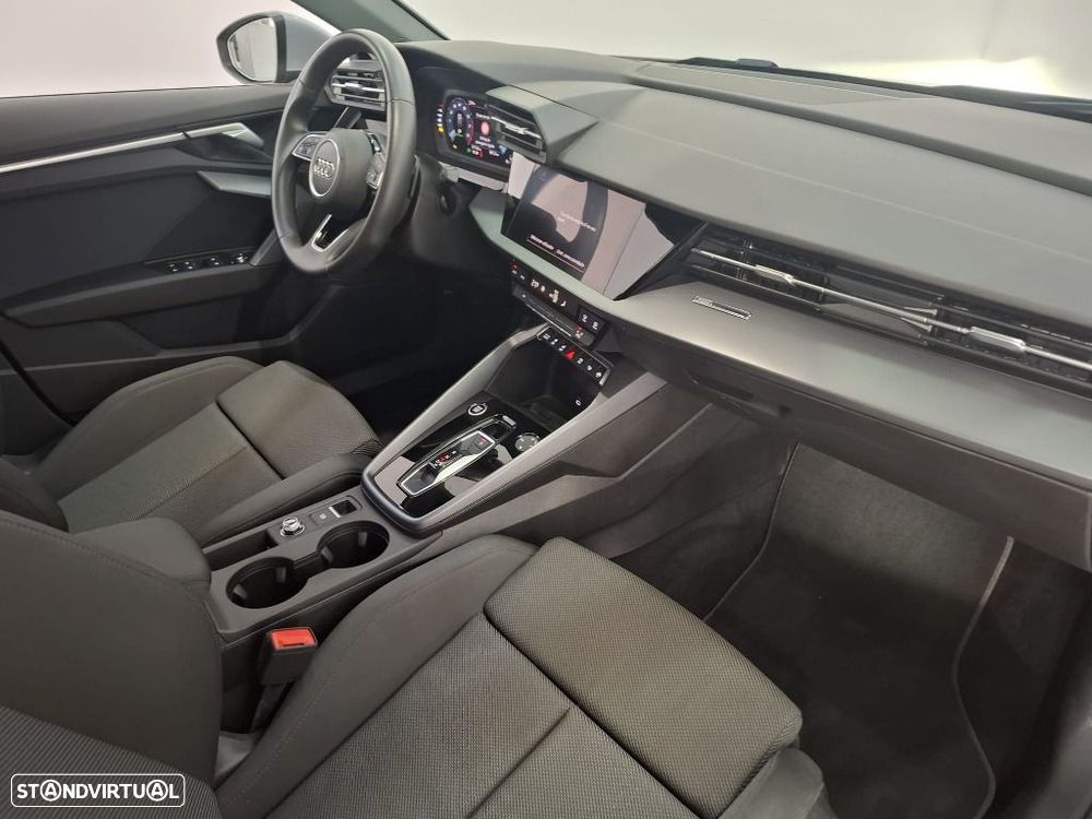 Audi A3 Sportback 30 TFSI Advanced S tronic - 16