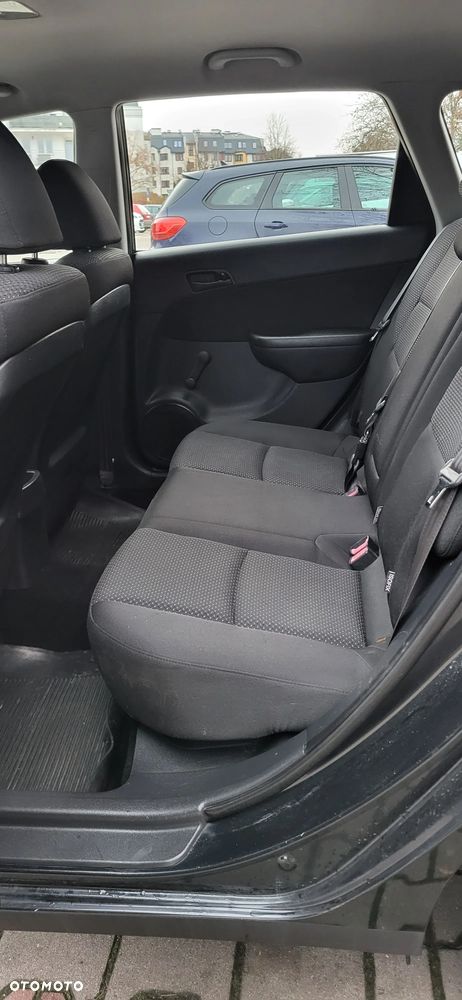 Hyundai i30 1.4 Edition Plus - 6