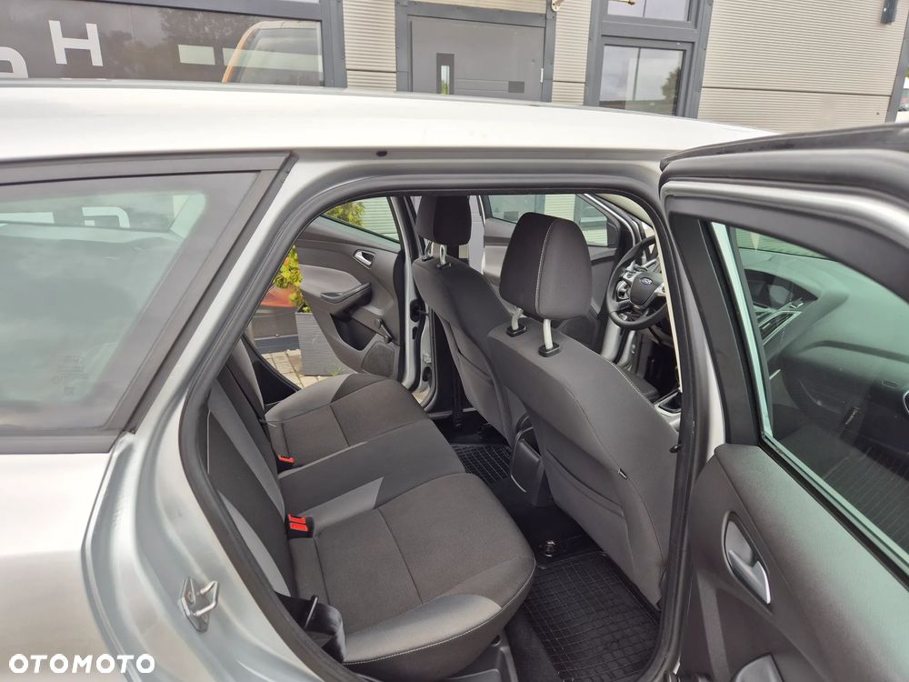 Ford Focus 1.6 TDCi DPF Champions Edition - 14