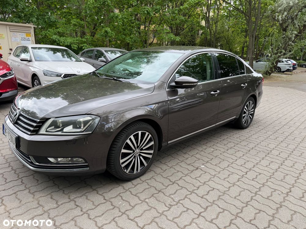 Volkswagen Passat 2.0 TDI Highline DSG - 10