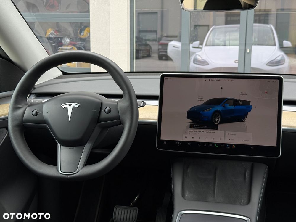 Tesla Model Y RWD - 31