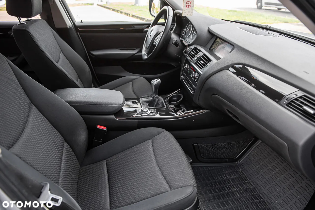 BMW X3 xDrive20d - 28