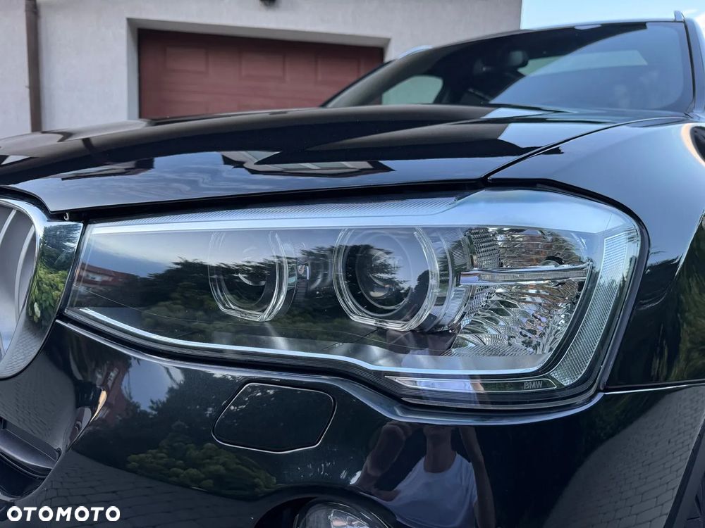 BMW X3 sDrive18d xLine - 12