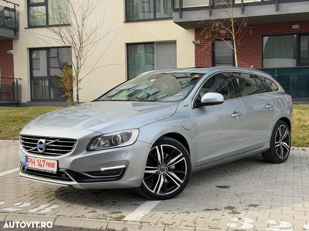 Volvo V60 D6 Twin Engine Geartronic RDesign - 1