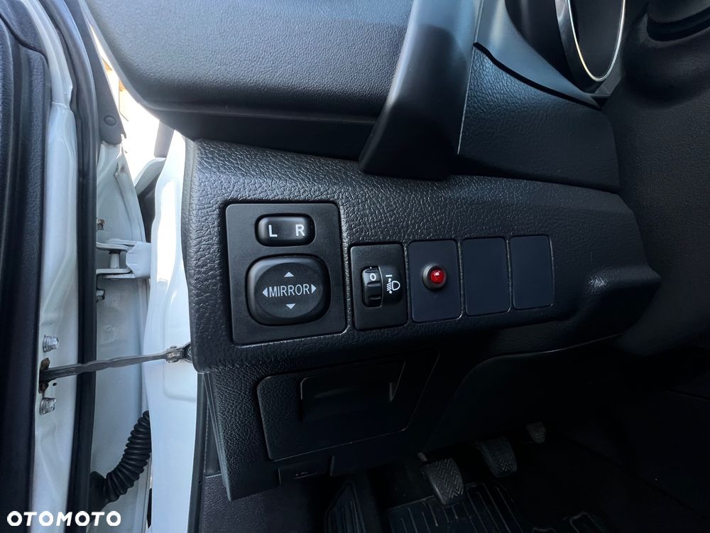 Toyota Auris 1.6 Valvematic Comfort - 12