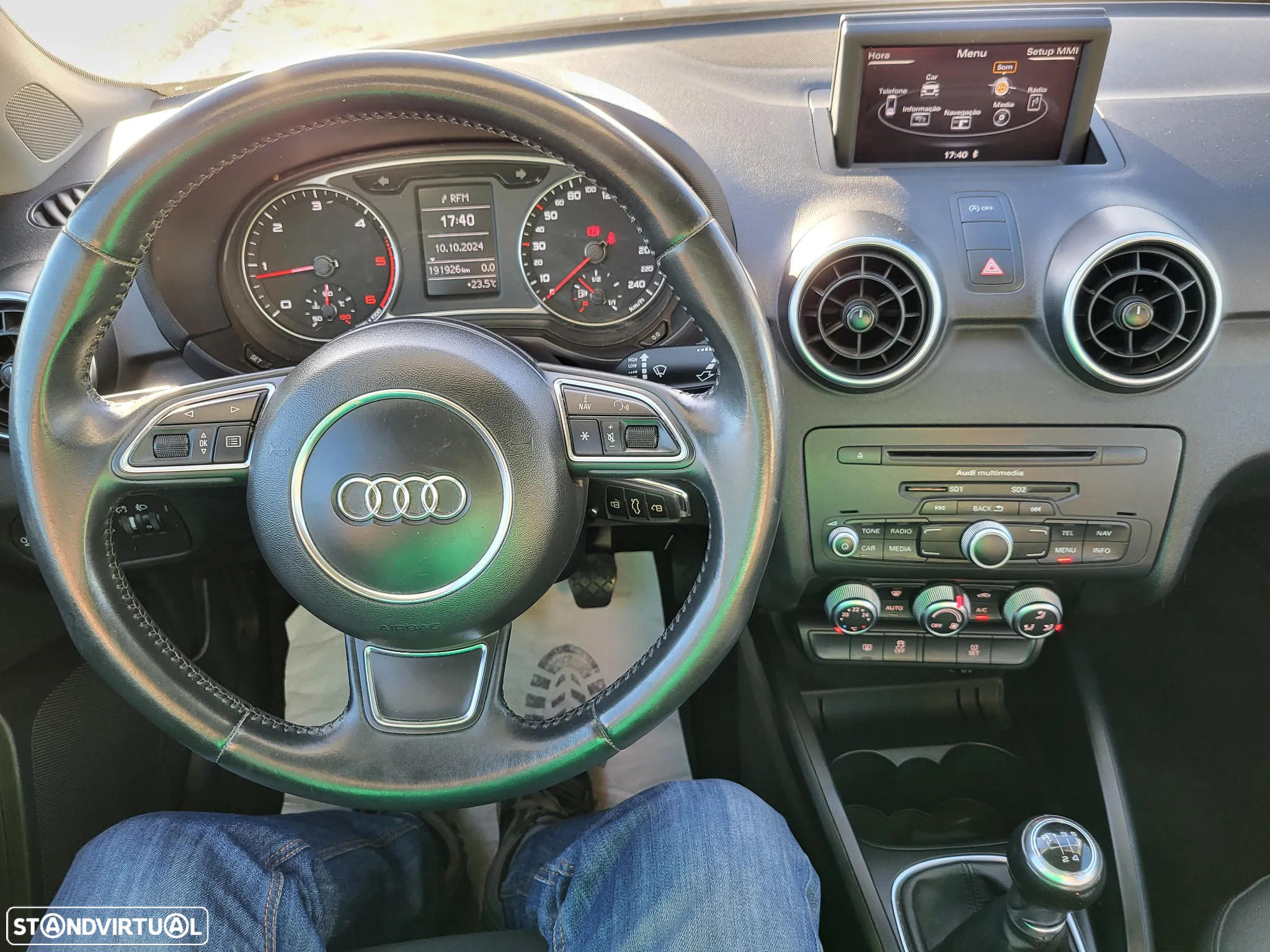 Audi A1 Sportback 1.6 TDI Attraction - 10