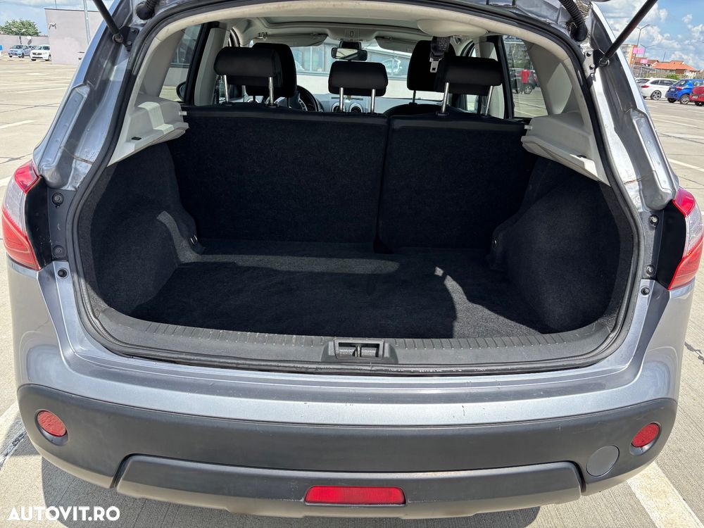 Nissan Qashqai 1.5 DCI TEKNA - 9