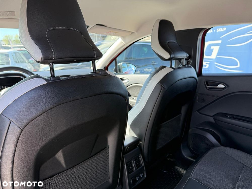 Renault Captur BLUE dCi 115 EDC BUSINESS EDITION - 14