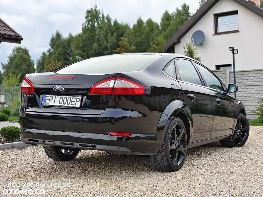 Ford Mondeo 2.5 Ghia X - 32
