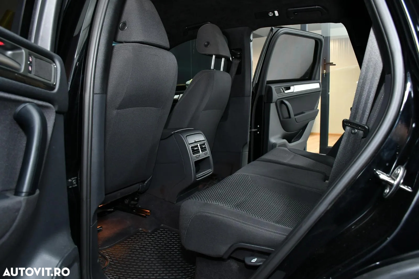 Volkswagen Touareg 3.0 V6 TDI Blue Motion DPF Automatik Exclusive - 17
