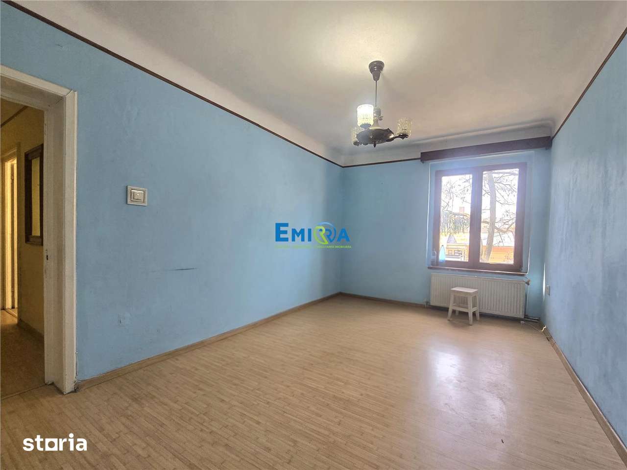 Apartament de vanzare ultracentral Bacau, etaj 1, pozitie premium — fotografia 1