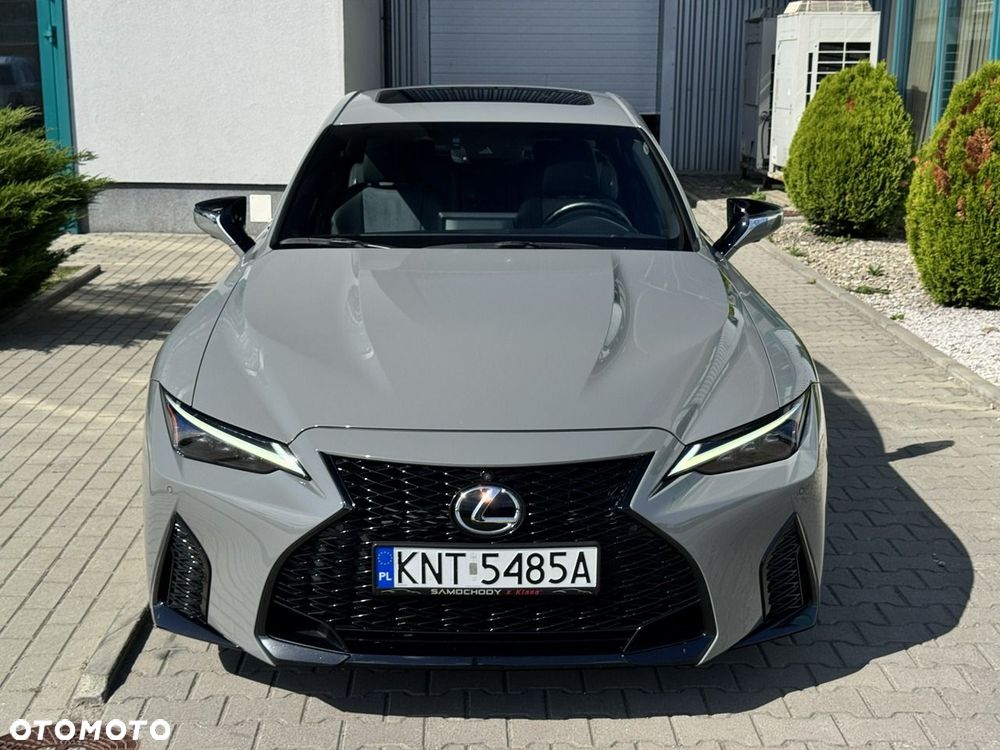 Lexus IS - 4