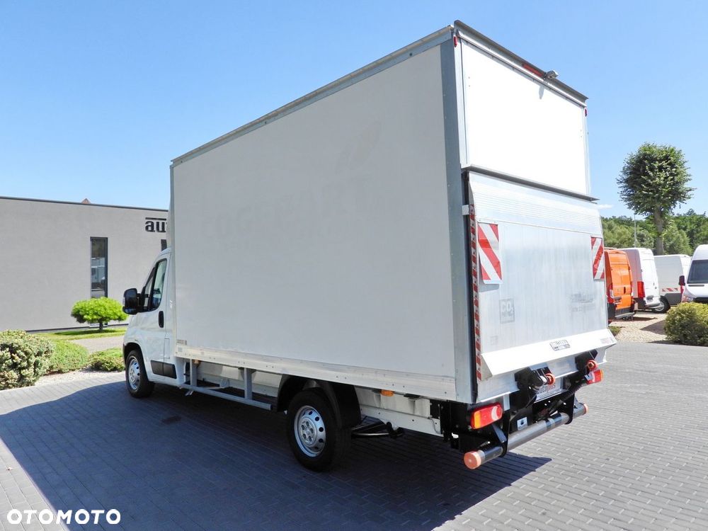 Peugeot BOXER KONTENER WINDA 8 PALET TEMPOMAT KLIMATYZACJA  130KM - 10