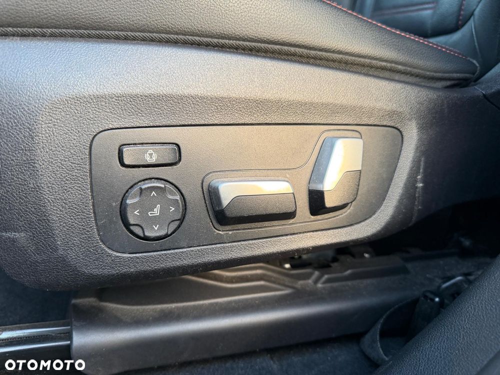 BMW X4 - 31